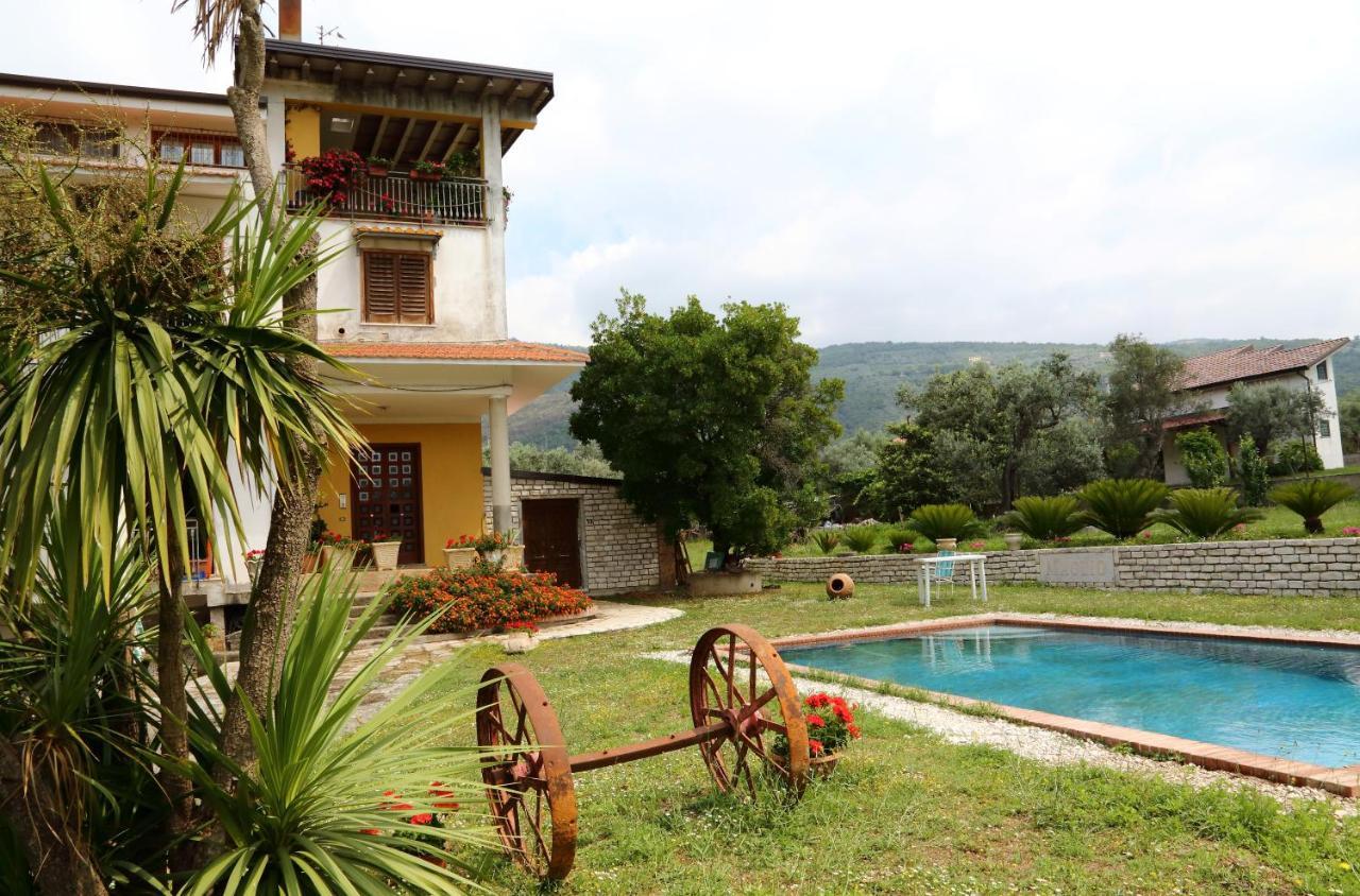Arcobaleno Bed & Breakfast Campagna Bagian luar foto