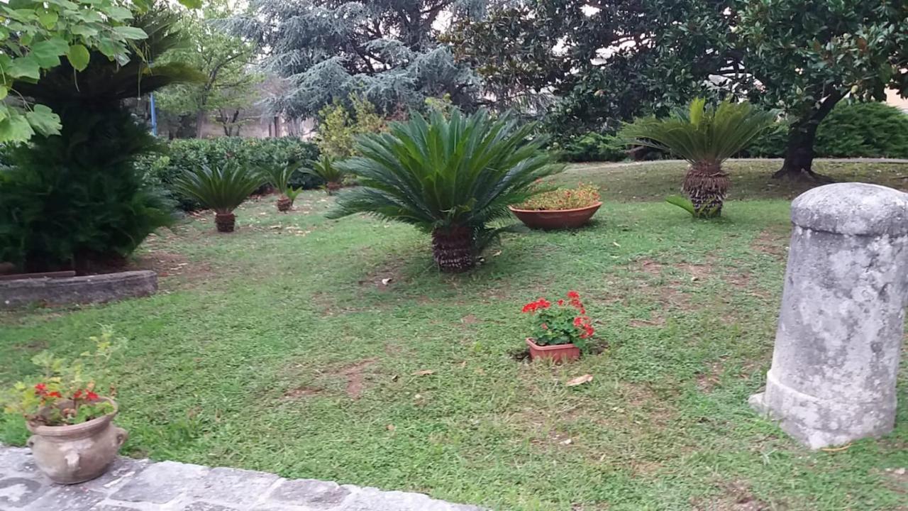 Arcobaleno Bed & Breakfast Campagna Bagian luar foto