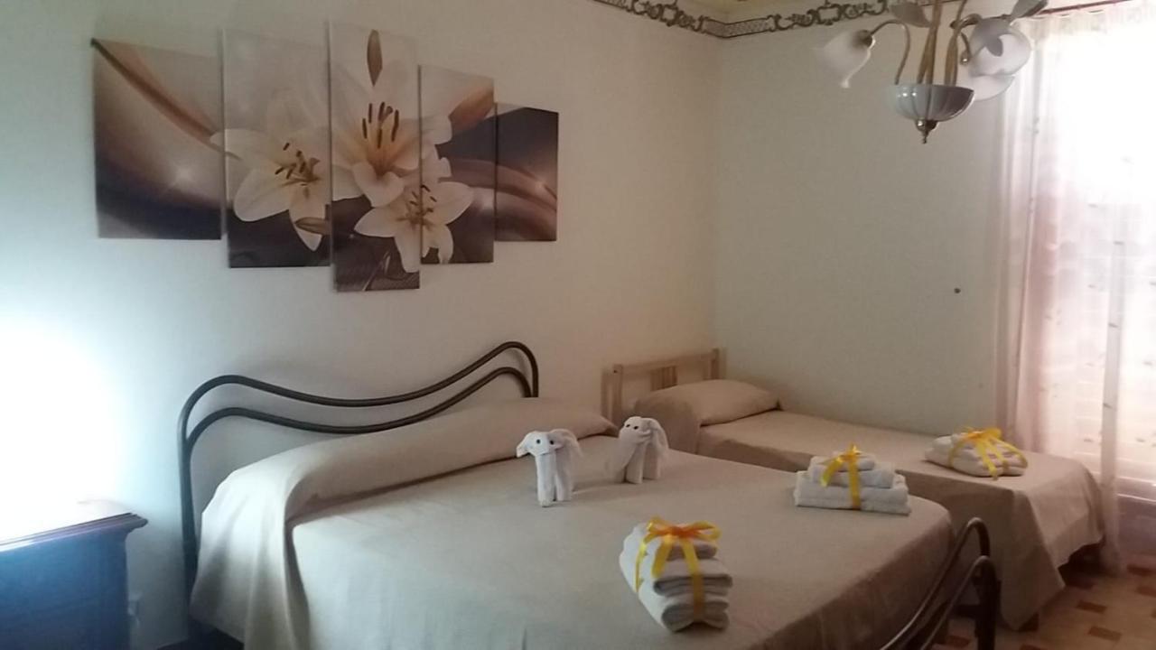 Arcobaleno Bed & Breakfast Campagna Bagian luar foto