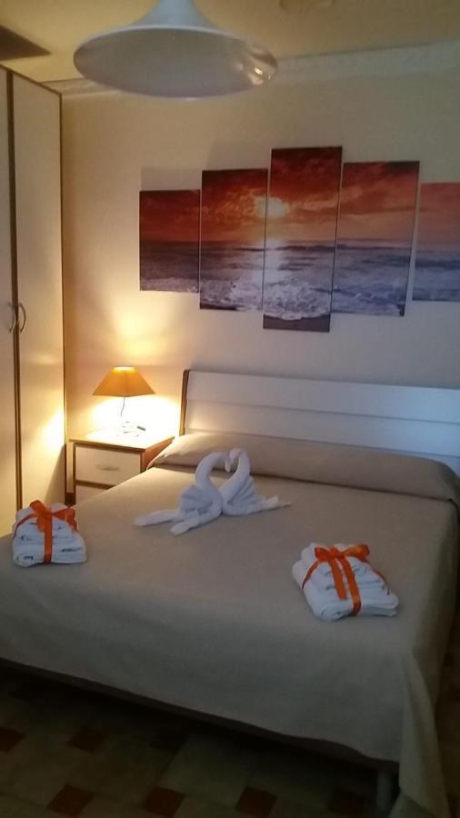 Arcobaleno Bed & Breakfast Campagna Bagian luar foto