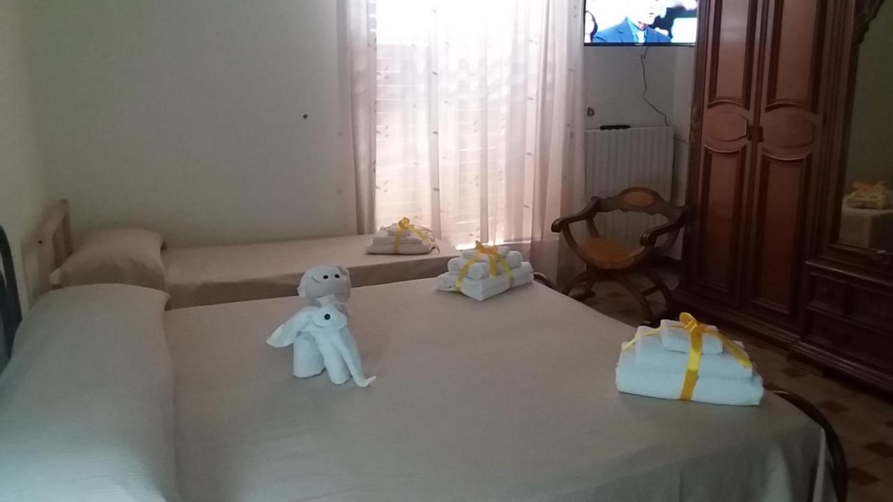 Arcobaleno Bed & Breakfast Campagna Bagian luar foto