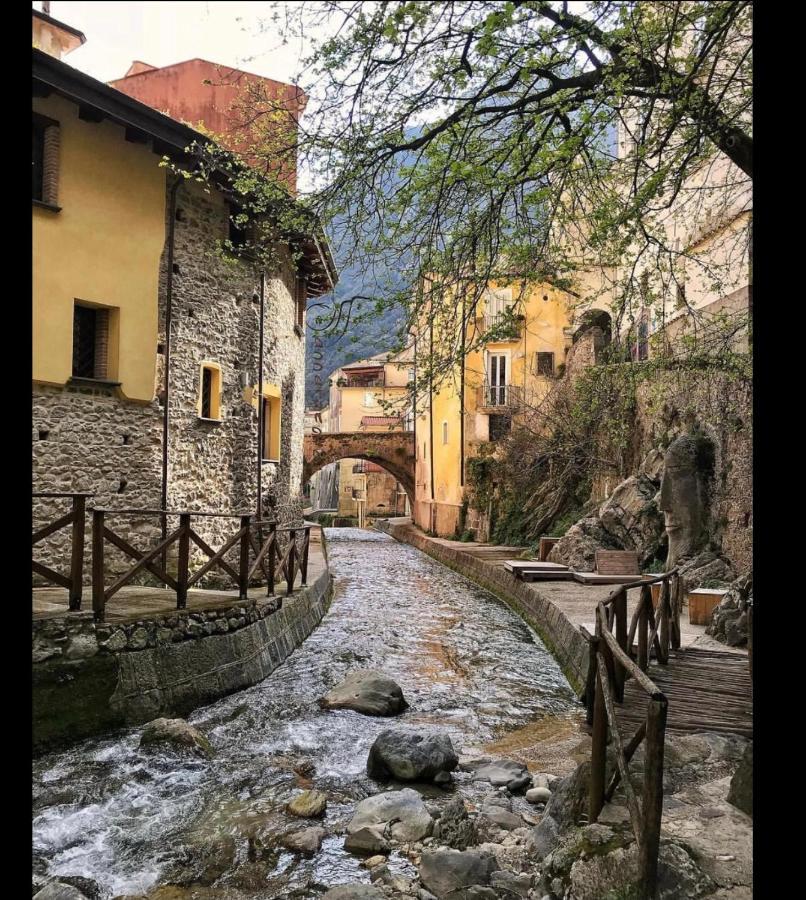 Arcobaleno Bed & Breakfast Campagna Bagian luar foto